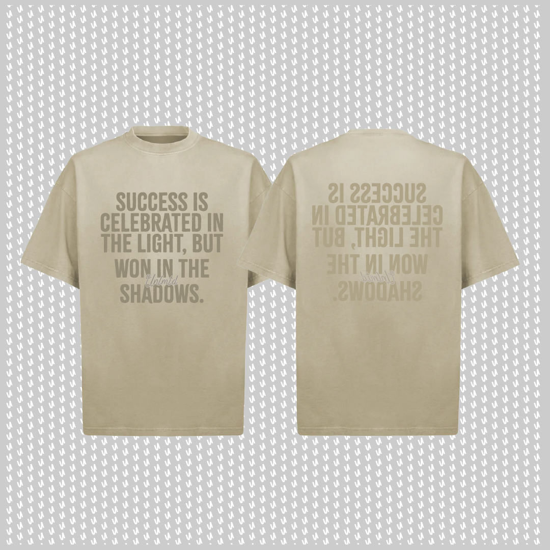T-shirt oversized Success vs Shadows / Dune