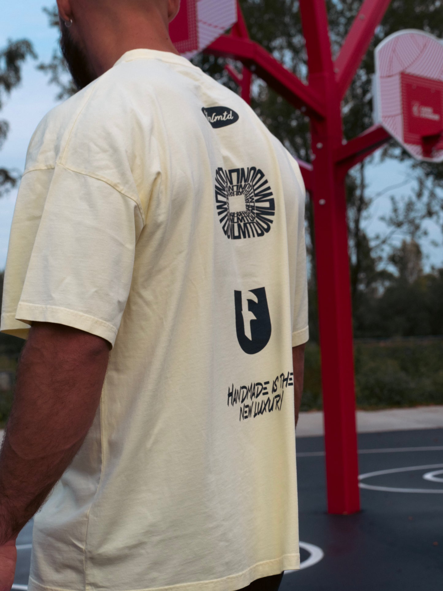 T-shirt oversized pastel yellow